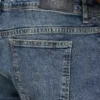 Mens relaxed denim jean – mid wash