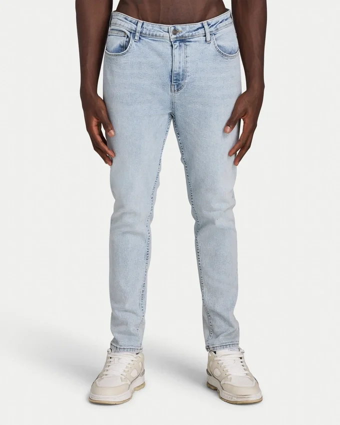Mens slim fit jean – light blue Mens slim fit jean – light blue