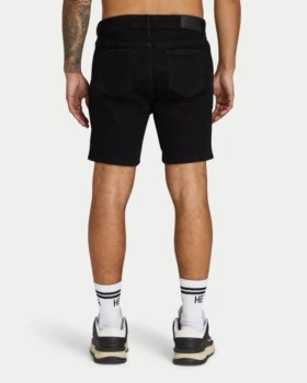 Mens slim fit short – black