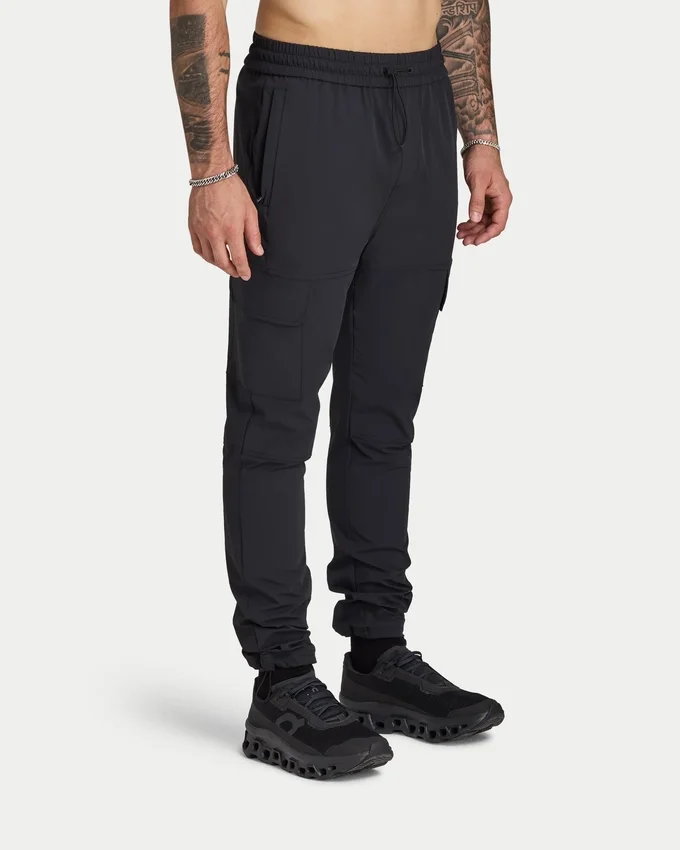 Mens tapered tech cargo pant Mens tapered tech cargo pant