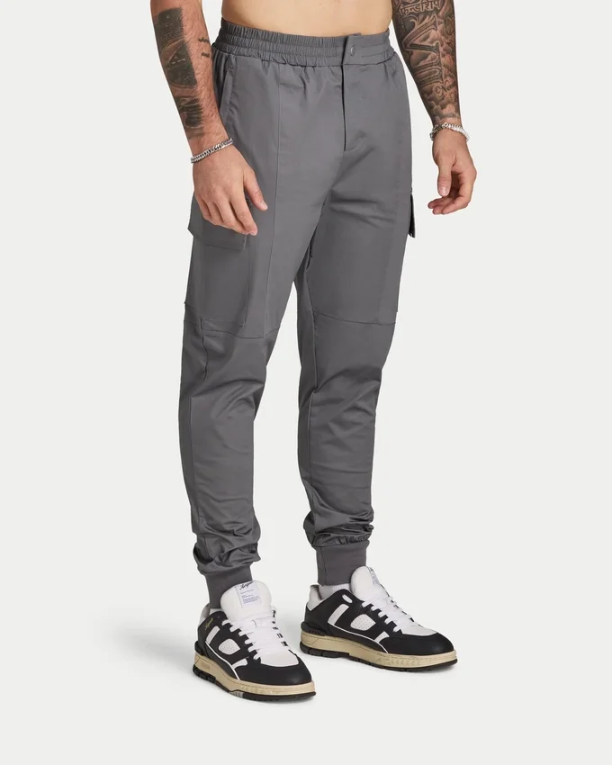 Mens utility tapered cargo pant Mens utility tapered cargo pant