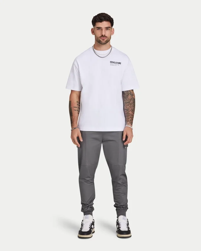 Mens utility tapered cargo pant Mens utility tapered cargo pant