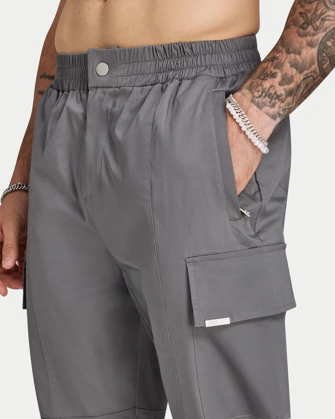 Mens utility tapered cargo pant Mens utility tapered cargo pant