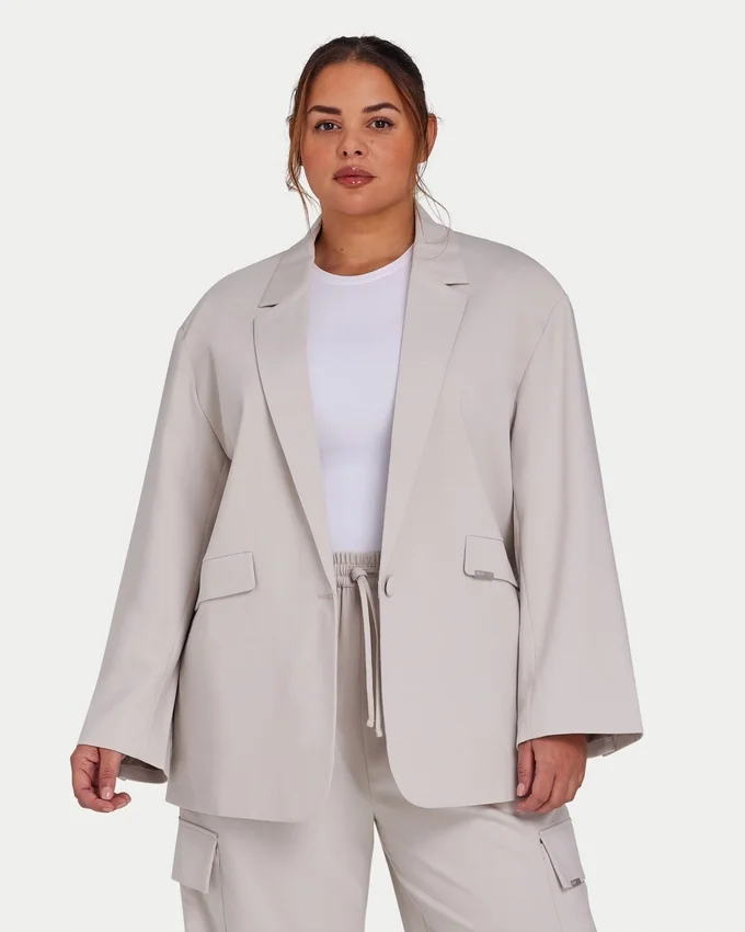 Women’s blazers | oversized studio blazer – stone Women’s blazers | oversized studio blazer – stone