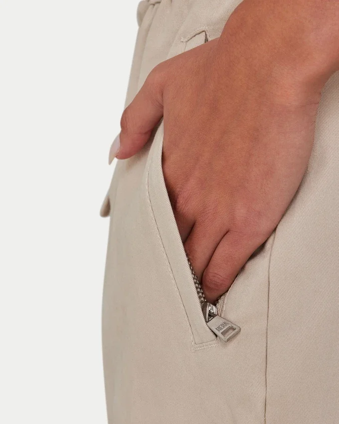 Womens cargo pant – oatmeal Womens cargo pant – oatmeal