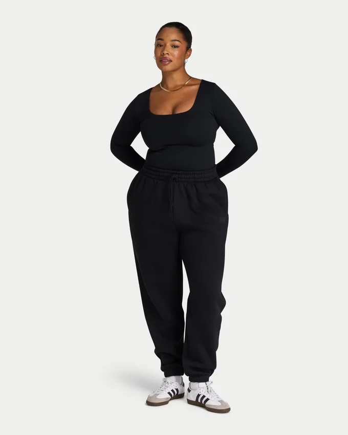 Womens collective sweatpant – black Womens collective sweatpant – black