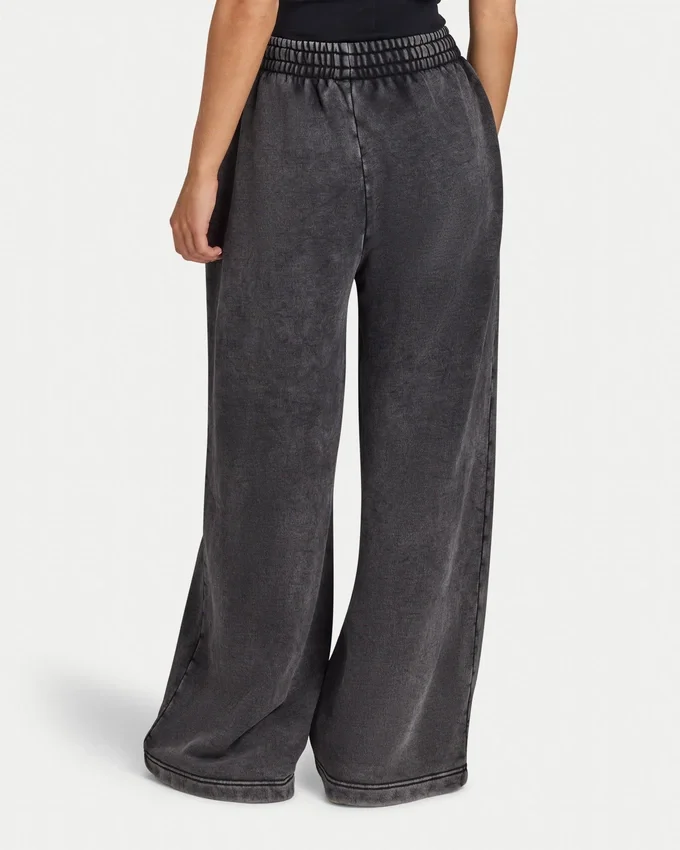 Womens collective wide leg sweatpant Womens collective wide leg sweatpant