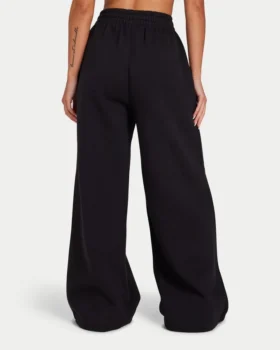 Womens collective wide leg sweatpant – black