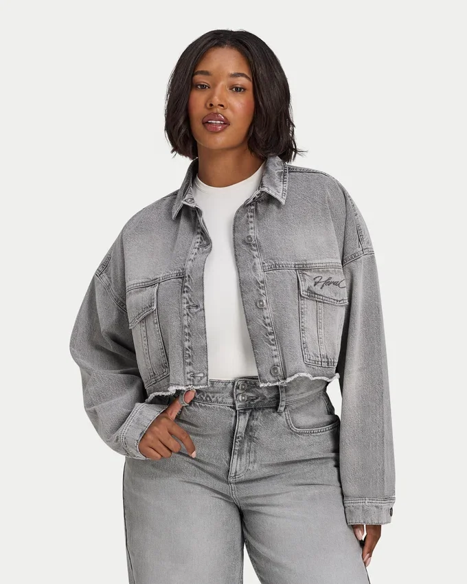 Womens cropped denim jacket Womens cropped denim jacket
