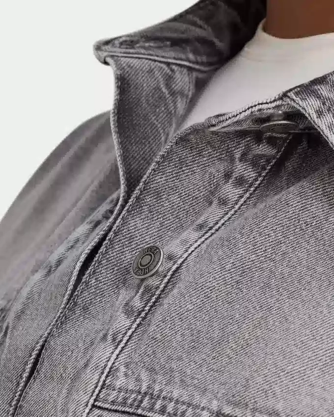 Womens cropped denim jacket Womens cropped denim jacket