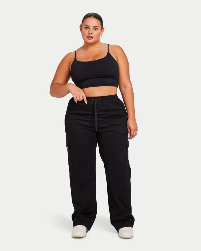Womens essential crop top – black Womens essential crop top – black