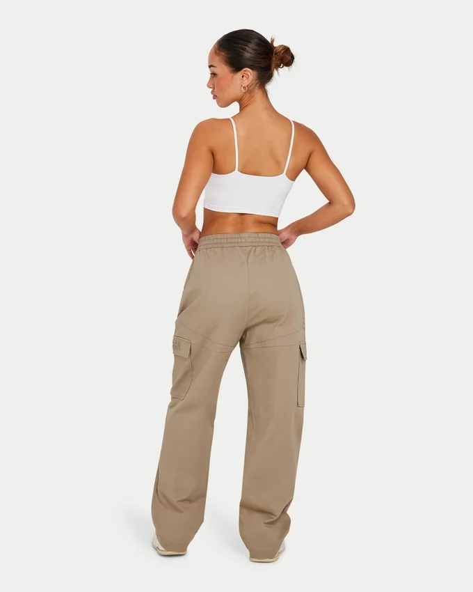 Womens essential crop top – white Womens essential crop top – white