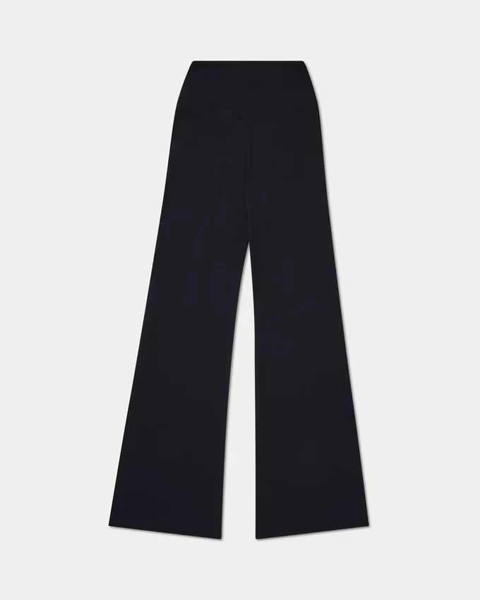 Womens essential flared legging Womens essential flared legging