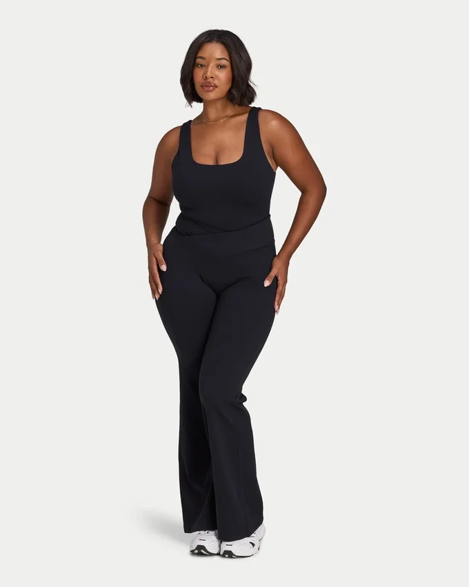 Womens essential flared legging Womens essential flared legging