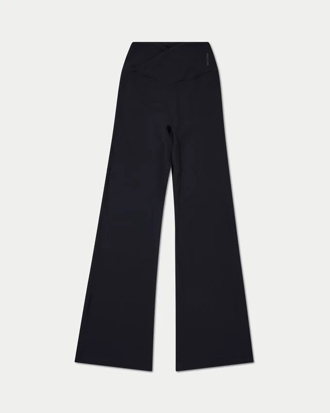 Womens essential flared legging Womens essential flared legging