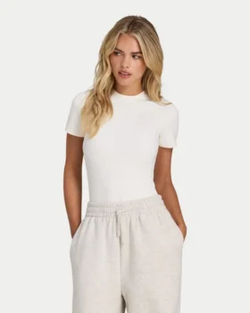 Womens essential t-shirt