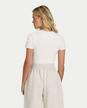 Womens essential t-shirt