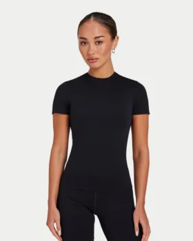 Womens essential t-shirt – black