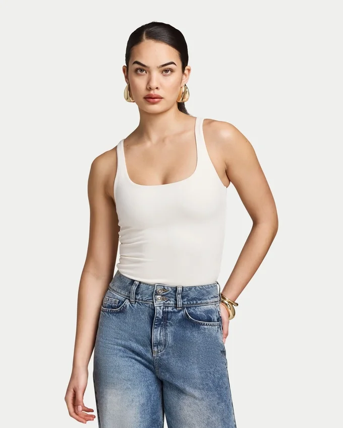 Womens essential tank Womens essential tank