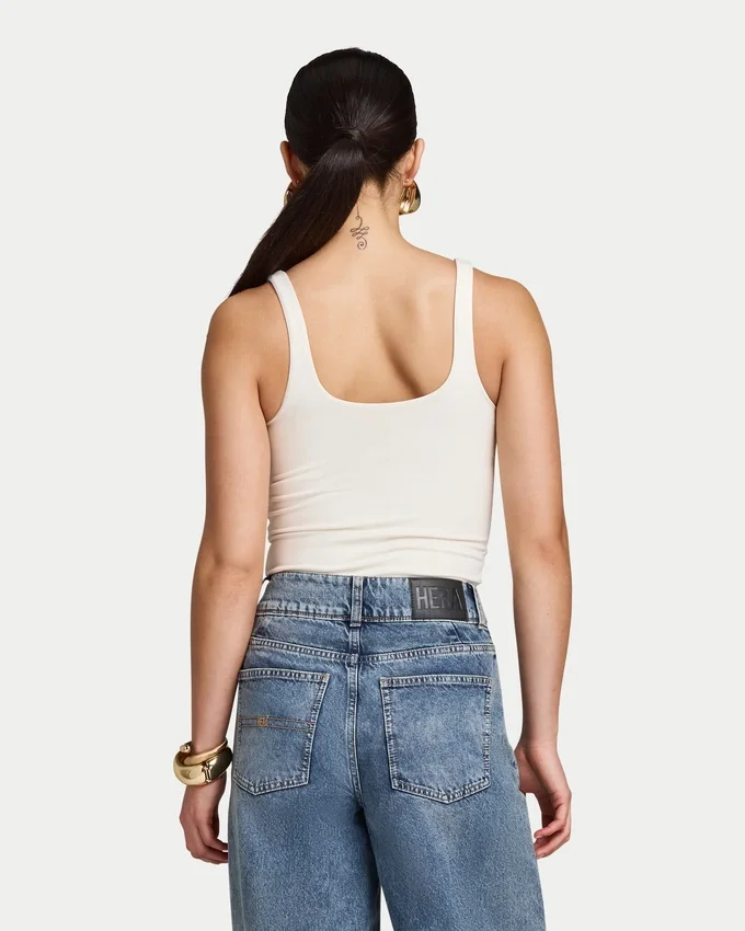 Womens essential tank Womens essential tank