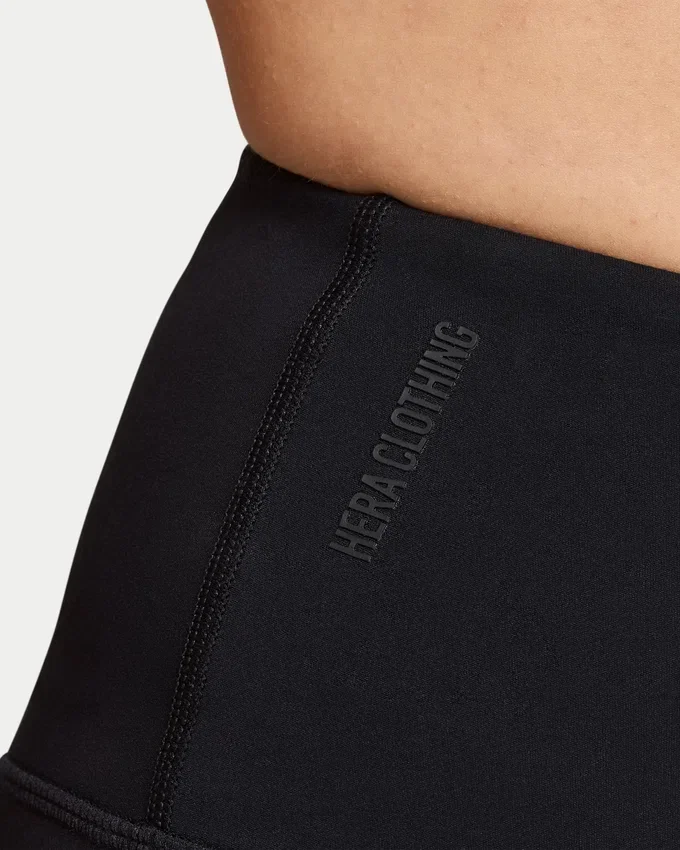Womens essentials short Womens essentials short