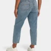 Womens mom jean – mid wash Womens mom jean – mid wash