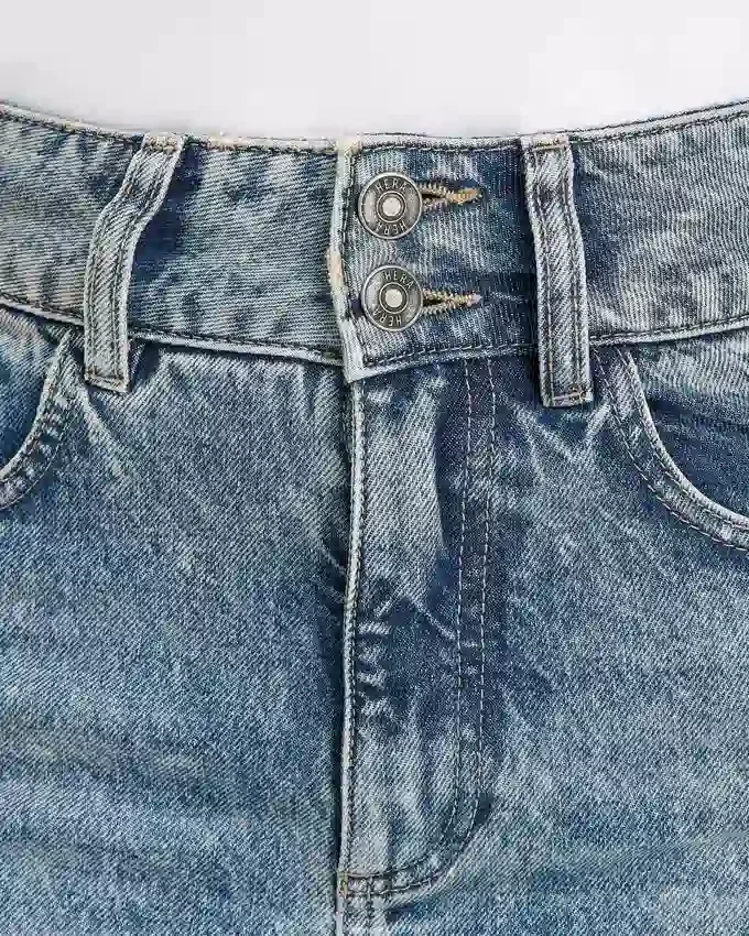 Womens mom jean – mid wash Womens mom jean – mid wash