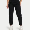Womens mom jean – washed black Womens mom jean – washed black