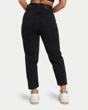 Womens mom jean – washed black