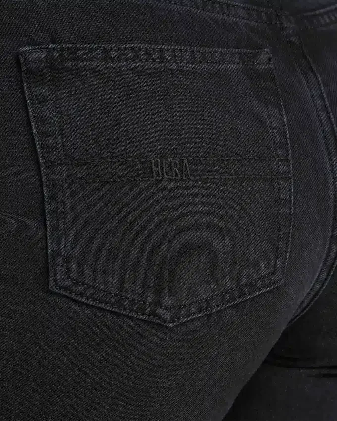Womens mom jean – washed black Womens mom jean – washed black