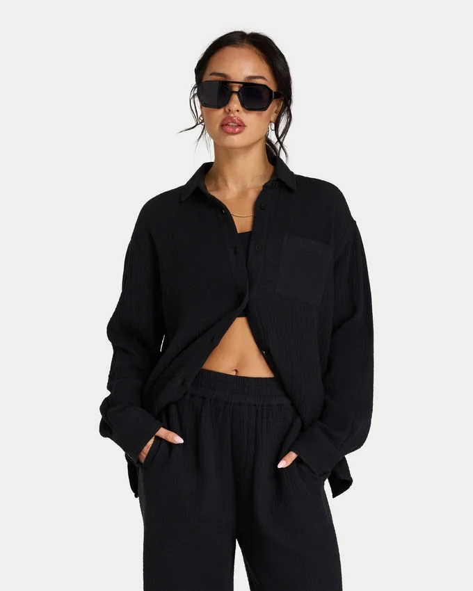 Womens resort long sleeve shirt Womens resort long sleeve shirt