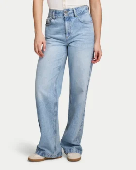 Womens straight leg jean