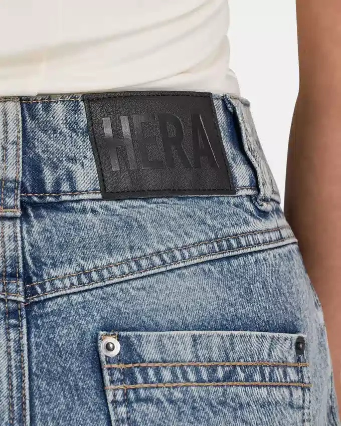 Womens straight leg jean Womens straight leg jean