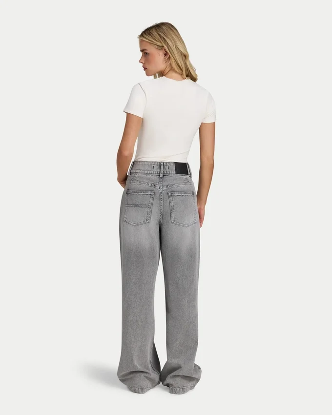Womens wide leg jean Womens wide leg jean