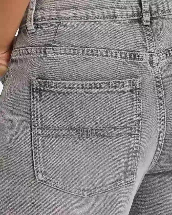Womens wide leg jean Womens wide leg jean